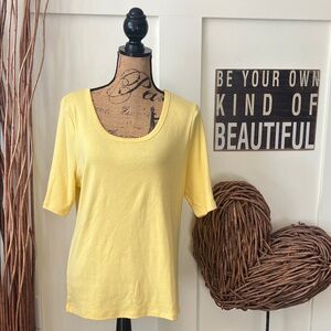 Time and Tru Sunny Yellow Short Sleeve Tee